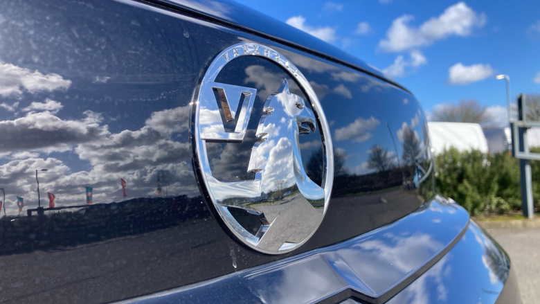 Vauxhall Vivaro L2 Diesel 2.2 Turbo D 150 Pro H1 Van